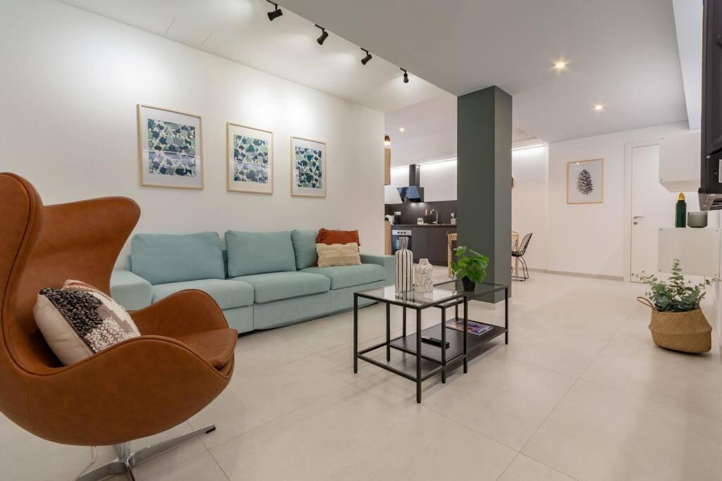 Battle Kitchen Loft Apartment